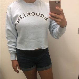 Sweatshirt
